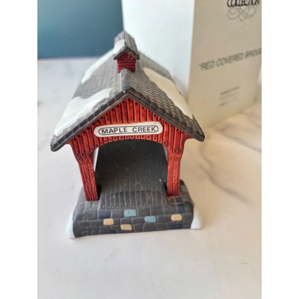 Dept 56 Heritage Village Red Covered Bridge Maple Creek Porcelain 5987-0